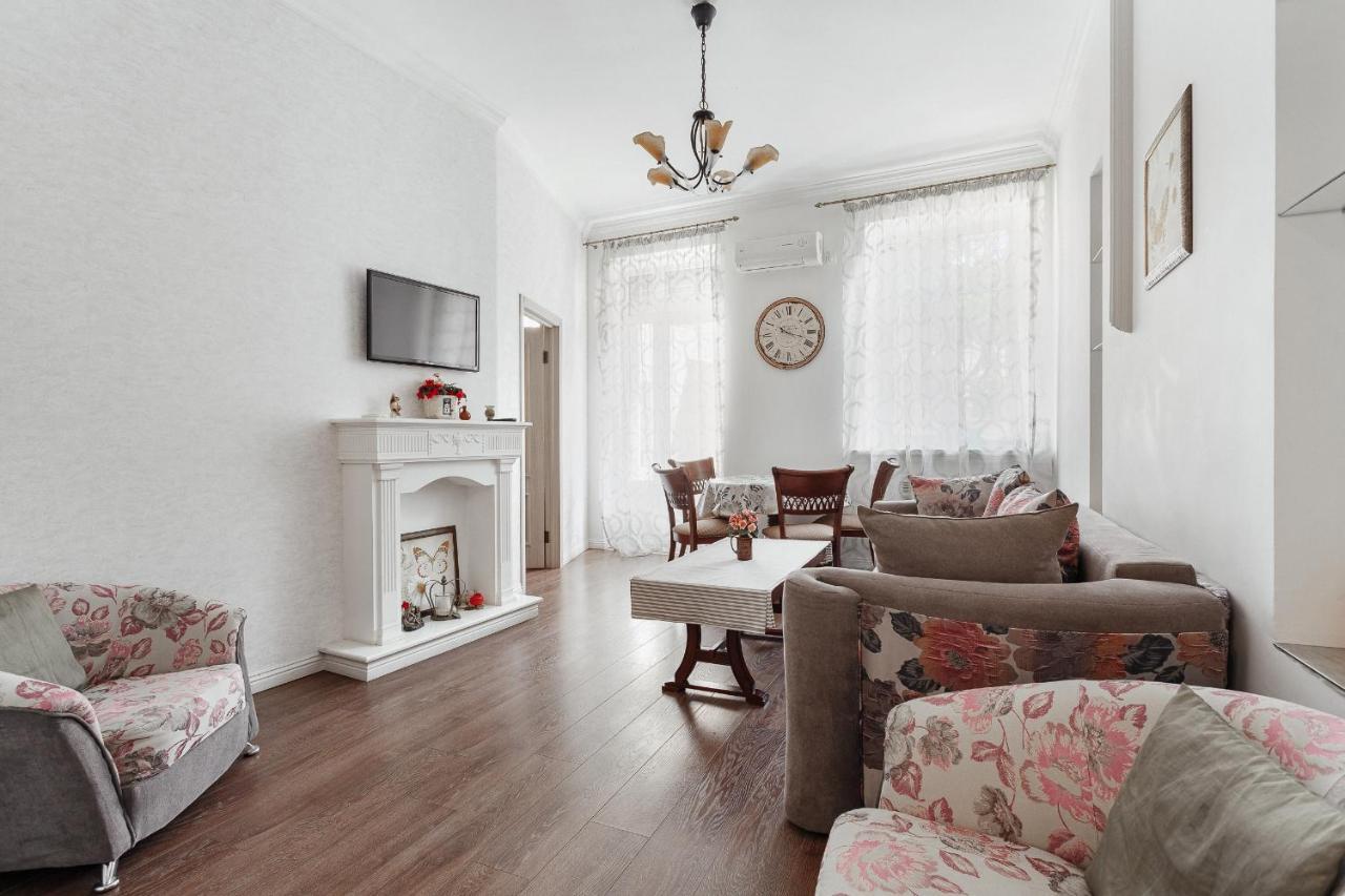 One Bedroom On Deribasovskaya Одеса Екстер'єр фото